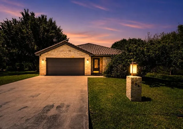 Photo 1 of Single family home for sale at 104 Springfield, Horseshoe Bay, TX 78657 | MLS# 2853973 | Listing updated on 2026-10-01