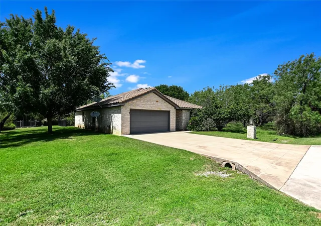 Photo 2 of Single family home for sale at 104 Springfield, Horseshoe Bay, TX 78657 | MLS# 2853973 | Listing updated on 2026-10-01
