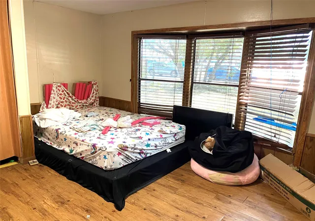 Photo 4 of House for sale at 410 W North St, Kyle, TX 78640 | MLS# 1906204 | Listing updated on 2026-05-06