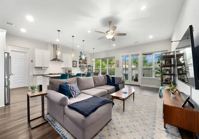 4th image of 3925 Tavarez St, Round Rock, TX 78681 | MLS# 1080661
