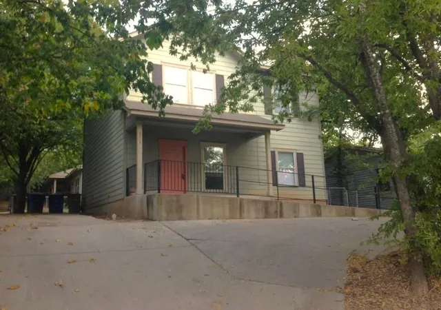1st image of 4704 Ledesma Rd #A & B, Austin, TX 78721 | MLS# 4075244