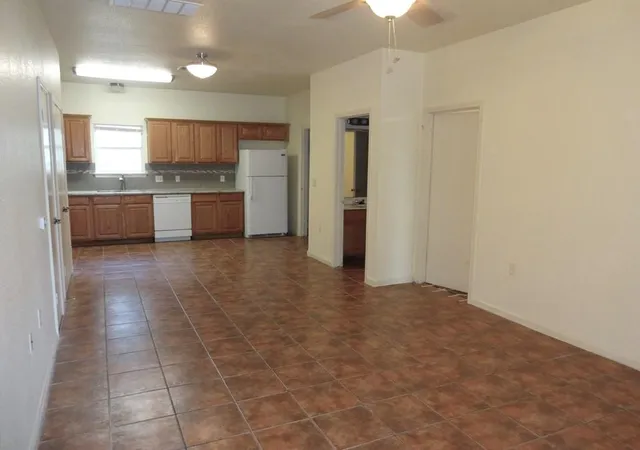 3rd image of 4704 Ledesma Rd, Austin, TX 78721