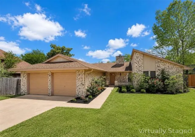 Photo 1 of Single family home for sale at 7205 Beckett Rd, Austin, TX 78749 | MLS# 5212736 | Listing updated on 2026-08-26