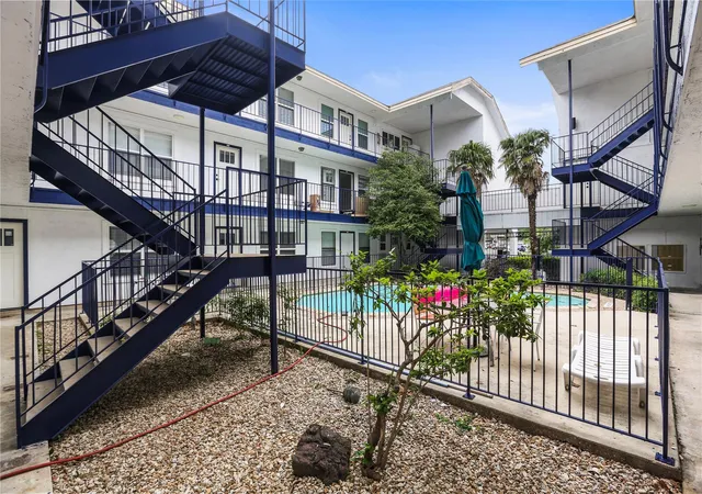 2nd image of 923 E 41st St #101, Austin, TX 78751 | MLS# 9866028