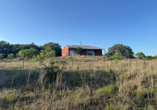 Photo 2 of House for sale at 460 Private Rd 1236, Lampasas, TX 76550 | MLS# 3074149 | Listing updated on 2026-07-22