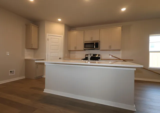 2nd image of 140 Heritage Forest Pkwy, Dripping Springs, TX 78620 | MLS# 4209925