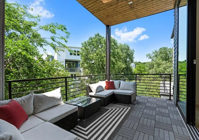 1st image of 4903 Stella Link Path, Austin, TX 78741 | MLS# 6825019