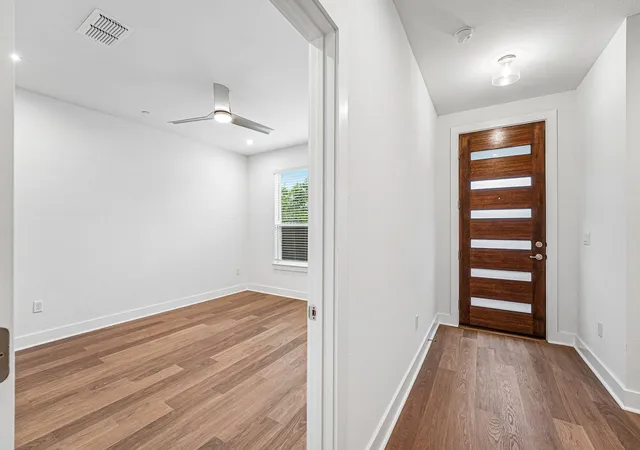 Photo 4 of Condo for sale at 200 W 56th Street #2103, Austin, TX 78751 | MLS# 5017741 | Listing updated on 2026-10-12