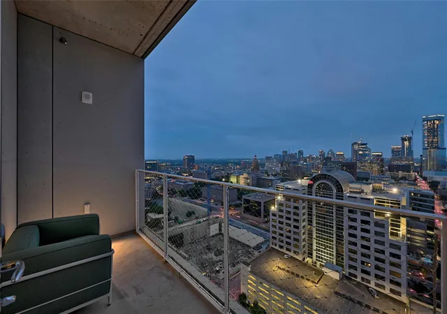 4th image of 313 W 17Th St #1106, Austin, TX 78701 | MLS# 3145355