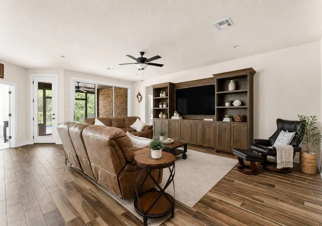 4th image of 246 Toyah Dr, Dripping Springs, TX 78620 | MLS# 5778728