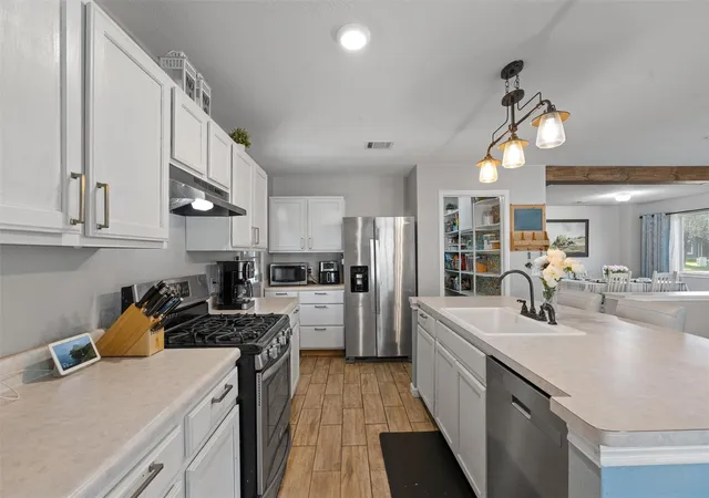 3rd image of 372 Tobin Dr, Buda, TX 78610 | MLS# 1493853