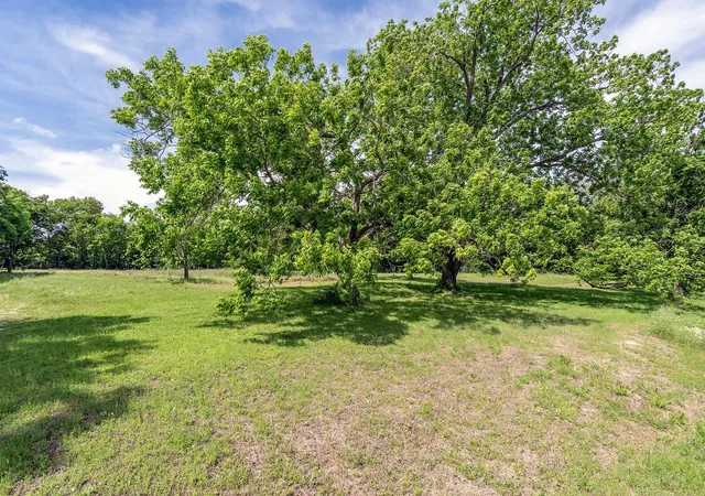 Photo 3 of Land for sale at 700 Main St, Liberty Hill, TX 78642 | MLS# 4515494 | Listing updated on 2026-05-06