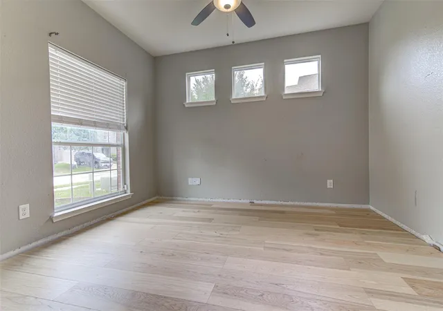 4th image of 4525 Dennis Ln, Pflugerville, TX 78660 | MLS# 1956163
