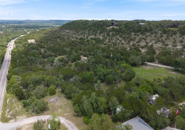 4th image of 424 Spoke Hollow Rd, Wimberley, TX 78676 | MLS# 4315756