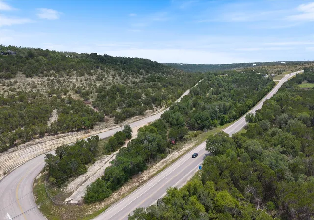 5th image of 424 Spoke Hollow Rd, Wimberley, TX 78676 | MLS# 4315756