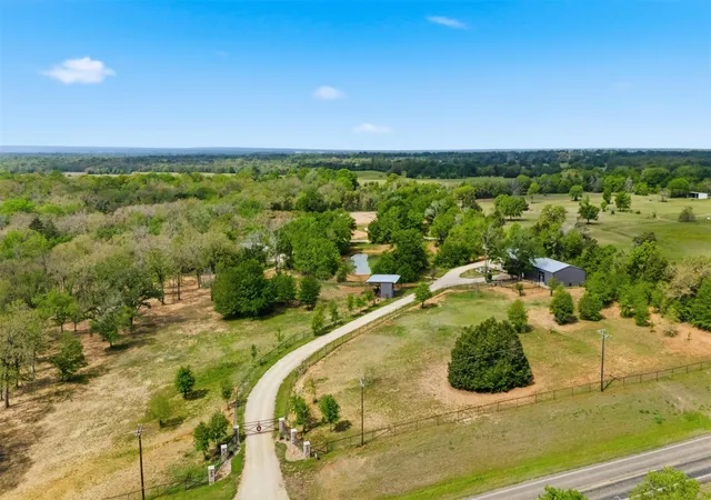 Homes for sale in Hearne, TX | 7010 Fm 2549, Hearne, TX 77859 | MLS# 6912790