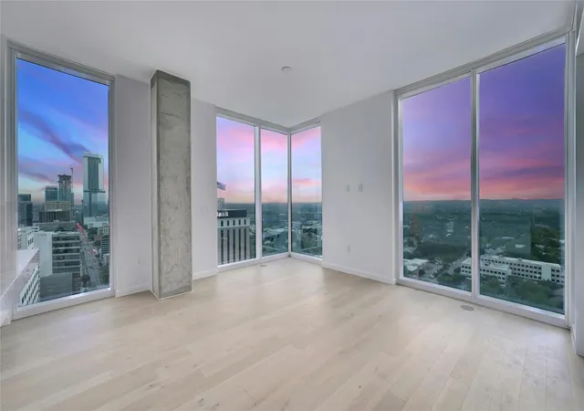 5th image of 313 W 17Th St #2105, Austin, TX 78701 | MLS# 2680698