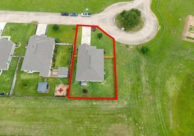 Homes for sale in Brenham, TX | 1401 Timber Oaks Dr, Brenham, TX 77833 | MLS# 7020817