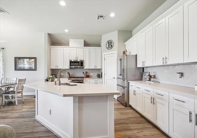 Homes for sale in Brenham, TX | 1401 Timber Oaks Dr, Brenham, TX 77833 | MLS# 7020817