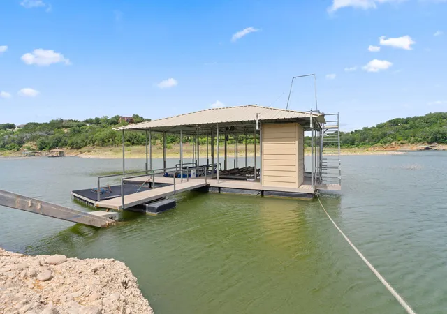 2nd image of 128 Carol Cv, Spicewood, TX 78669 | MLS# 3111583