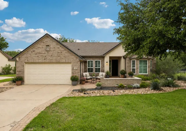 Homes for sale in Georgetown, TX | 109 Crystal Springs Dr, Georgetown, TX 78633 | MLS# 3377562