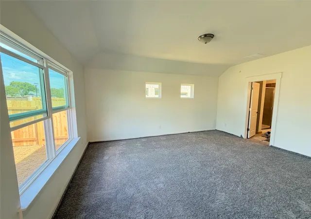 Photo 4 of Single family home for sale at 270 Mustang Bnd, Kyle, TX 78640 | MLS# 3819144 | Listing updated on 2026-10-07