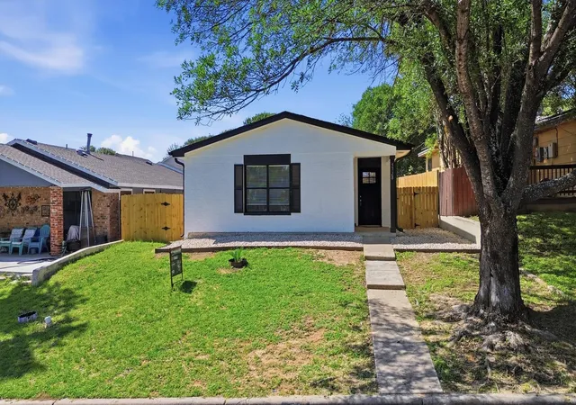 Photo 3 of Single family home for sale at 5728 Pinon Vista Dr, Austin, TX 78724 | MLS# 3167514 | Listing updated on 2026-08-29