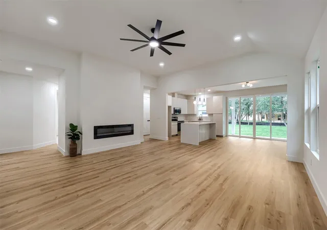 5th image of 137 E Pauwela Ln, Bastrop, TX 78602 | MLS# 3134890