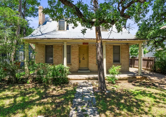 1st image of 3108 Robinson Ave, Austin, TX 78722 | MLS# 1500557