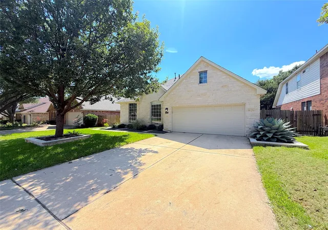 38th image of 14936 Thatcher Dr, Austin, TX 78717 | MLS# 3391369