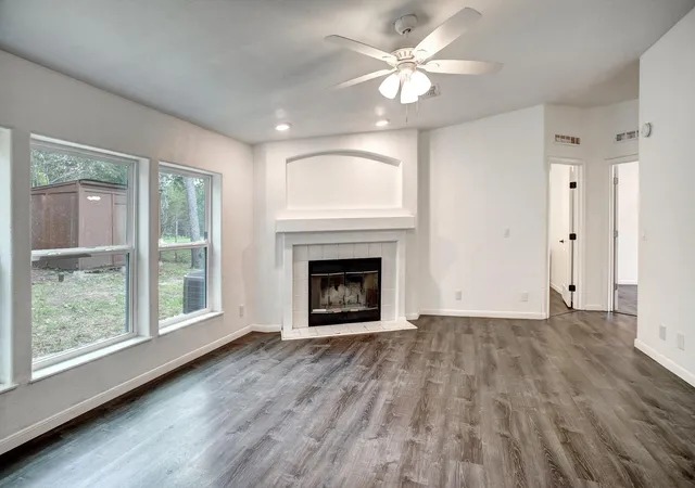 Photo 1 of Manufactured home for sale at 127 Serenity Dr, Bastrop, TX 78602 | MLS# 1646349 | Listing updated on 2026-09-23