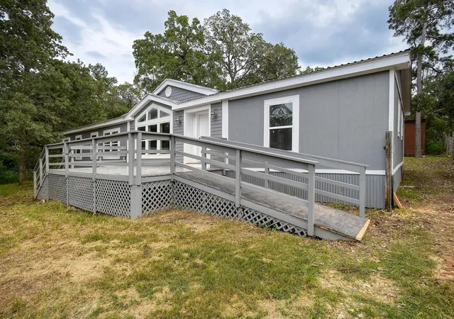 1st image of 127 Serenity Dr, Bastrop, TX 78602 | MLS# 1646349
