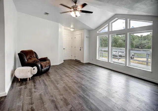 4th image of 127 Serenity Dr, Bastrop, TX 78602 | MLS# 1646349
