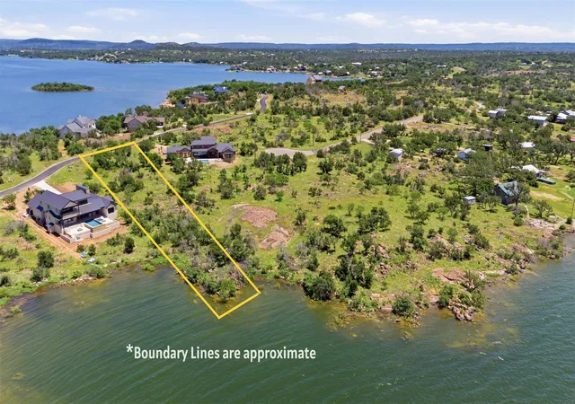 4th image of 308 Peninsula Dr, Burnet, TX 78611 | MLS# 8171972