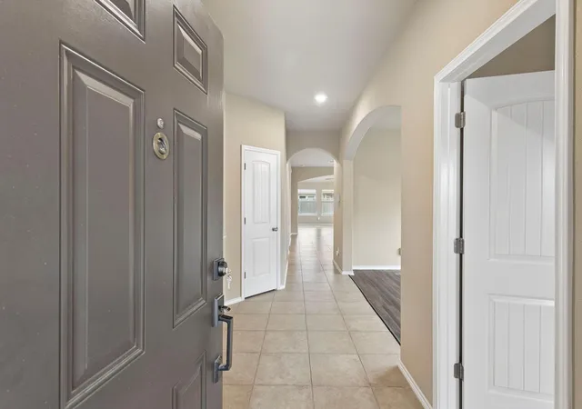 Photo 3 of Single family home for sale at 18816 Keeli Ln, Pflugerville, TX 78660 | MLS# 3049812 | Listing updated on 2026-09-19