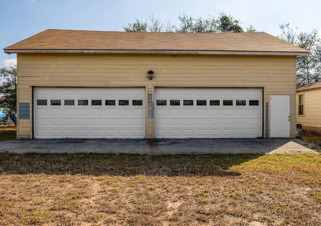4th image of 119 E Clearview Cemetery Rd, Bastrop, TX 78602 | MLS# 6276114