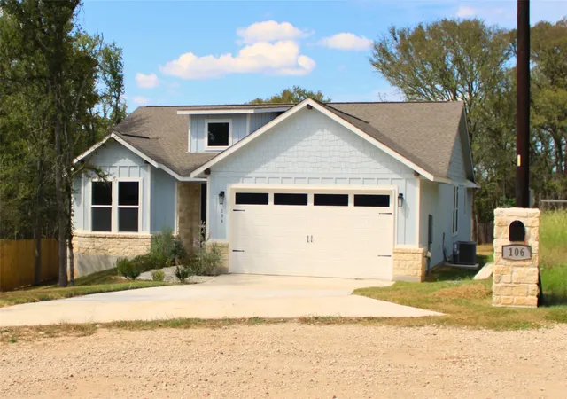 2nd image of 106 Halawa Ct, Bastrop, TX 78602 | MLS# 5373651