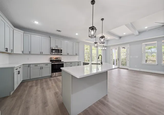 4th image of 106 Halawa Ct, Bastrop, TX 78602 | MLS# 5373651