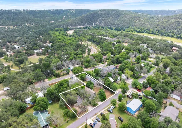 4th image of 11608 Travis St, Jonestown, TX 78645 | MLS# 8299522