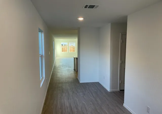 2nd image of 5929 Antonio Pl, Seguin, TX 78155 | MLS# 5905068