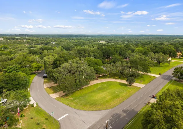 Homes for sale in Buda, TX | 210 Waxwing Dr, Buda, TX 78610 | MLS# 2397526