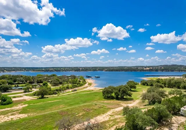 3rd image of 17101 Feather Rock Trl, Austin, TX 78734 | MLS# 5401981