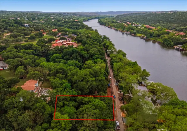 Photo 1 of Land for sale at 2803 Edgewater Dr, Austin, TX 78733 | MLS# 9407497 | Listing updated on 2026-09-16