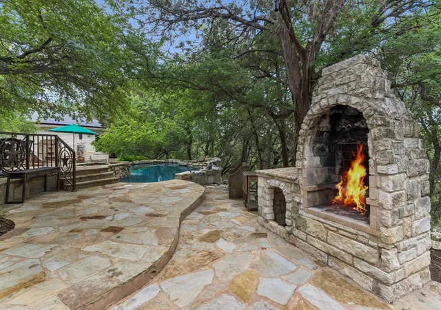 Homes for sale in Spicewood, TX | 23621 Indian Divide Cv, Spicewood, TX 78669 | MLS# 2854424