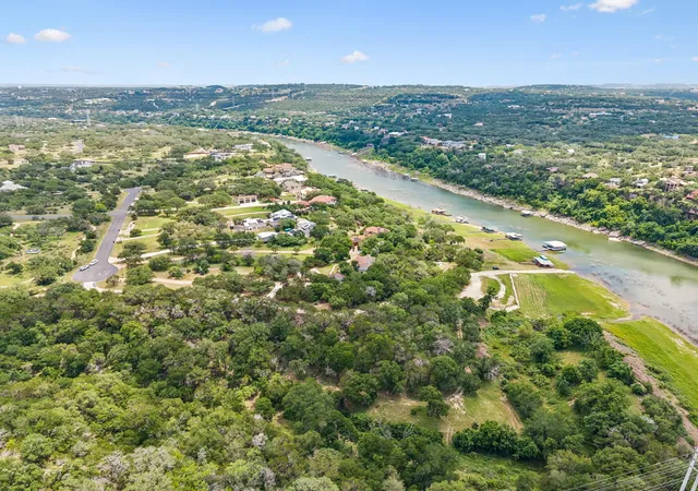 Homes for sale in Spicewood, TX | 23621 Indian Divide Cv, Spicewood, TX 78669 | MLS# 2854424