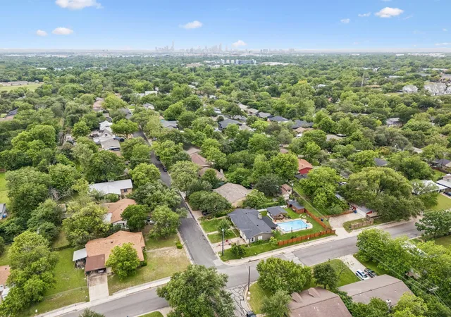 18th image of 6902 Notre Dame Dr, Austin, TX 78723 | MLS# 7714876