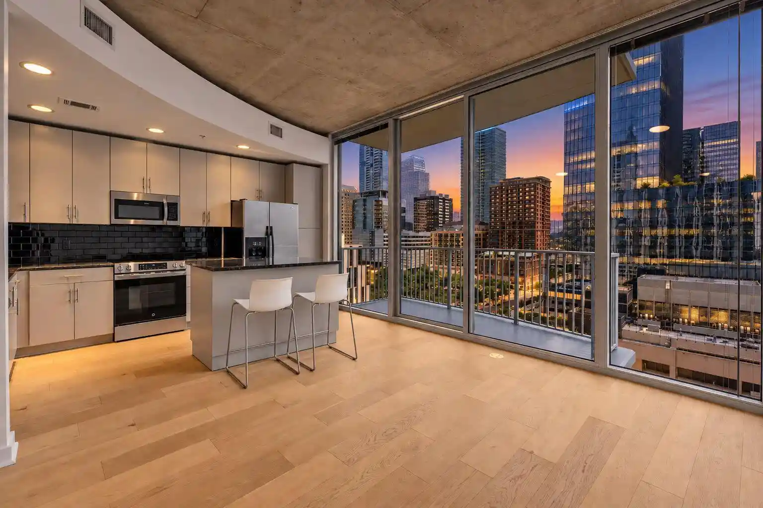 Listing Photo 1 - Condo for sale in 360 Condominiums located at 360 Nueces St, Austin, TX 78701 - Unit #1303