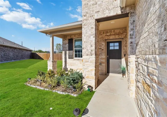 1st image of 226 Coralbean Dr, Kyle, TX 78640 | MLS# 4603358