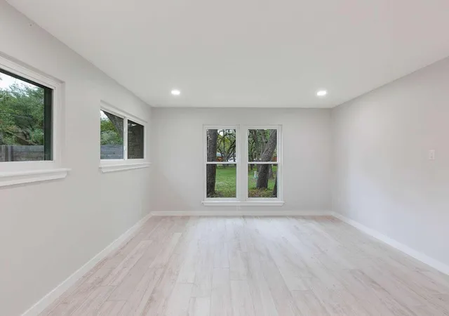 Photo 4 of Single family home for sale at 11508 Bell Ave, Austin, TX 78759 | MLS# 9614479 | Listing updated on 2026-09-05