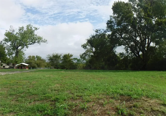 Homes for sale in Elgin, TX | 524 Old Mcdade Rd Old Mcdade Rd, Elgin, TX 78621 | MLS# 3237569
